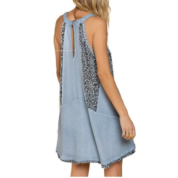 NWT POL Halter Neck Hi-Low Hem Relaxed Fit Keyhole Denim Tunic Top - Picture 5 of 8